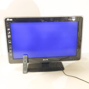 Lote anterior: Televisor Philips de 32" con control remoto, funcionando