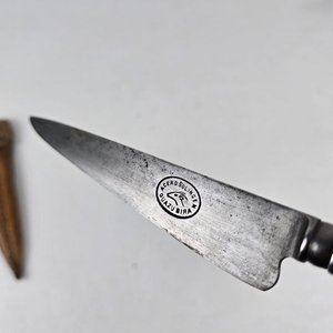 Cuchillo Criollo con Mango de Platería y Hoja "Acero Solingen Guazubira" - imagen 3