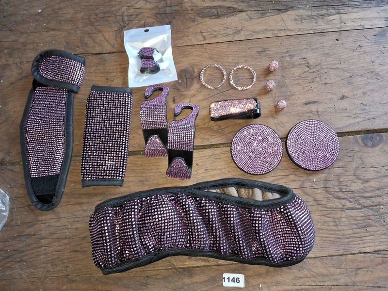 Accesorios para auto con glitter en color fucsia y rosa - imagen 2