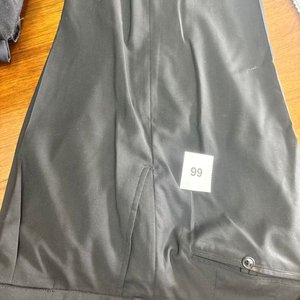 Lote anterior: Pantalón de Vestir Negro Talle 56 Marca Martaletti
