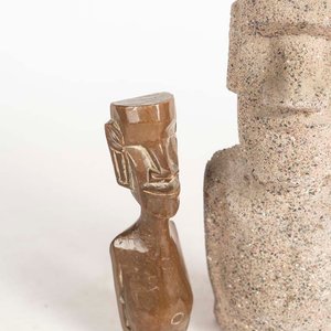 Dos Tótems Isla de Pascua: Piedra y Madera - imagen 2