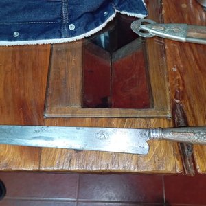 Cuchillo "Ginete" con Cabo y Vaina de Plata y Oro - 47 cm - imagen 16