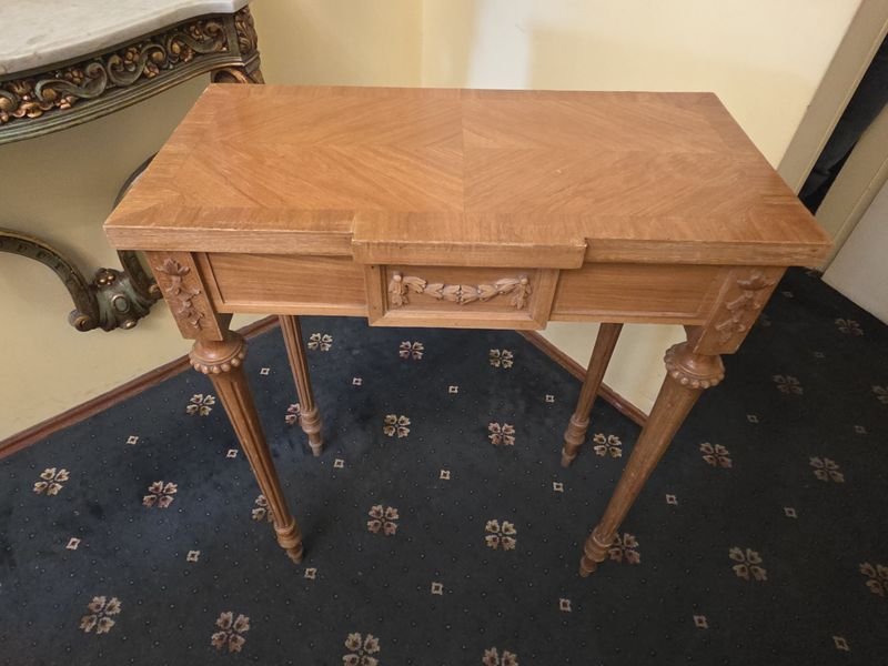 Item 923082 - Image 2