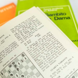 Lote de 3 Libros de Ajedrez de Ludek Pachman: Gambito de Dama y Aperturas Abiertas - imagen 2