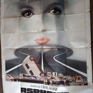 Lote siguiente: Afiche de Cine Original "Asphalte" (1981) con Carole Laure - 120 x 160 cm