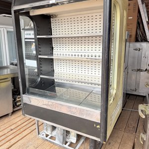 Mural Refrigerado de Lácteos 118x80x190cm (Equipo Incluido, No Funciona) - imagen 3