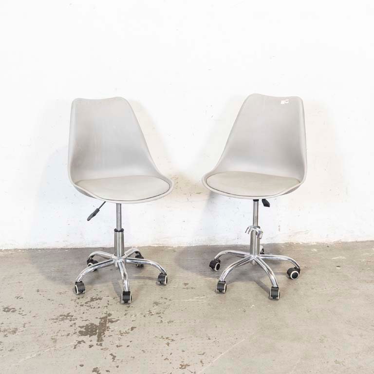 Item 2099471 - Image 0