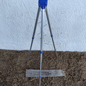 Soporte Porta Cañas de Pescar Tripode Telescópico Plegable para 5 Cañas - imagen 7