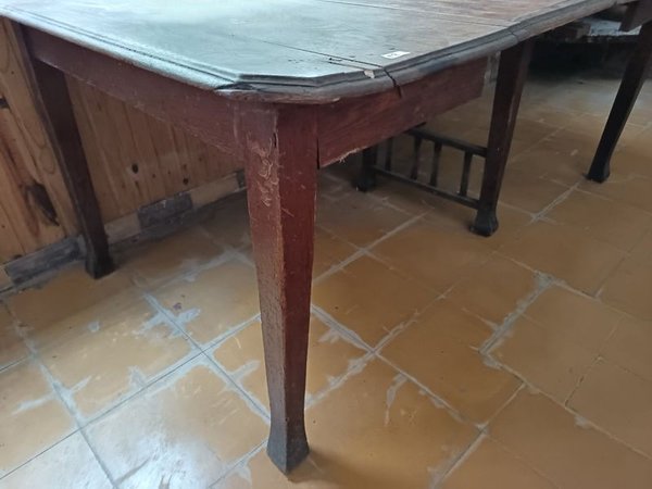 Mesa grande con extensible con detalles - imagen 2