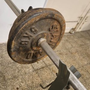 Banco de Musculación con Barra, Mancuernas y Discos de Pesas - imagen 5