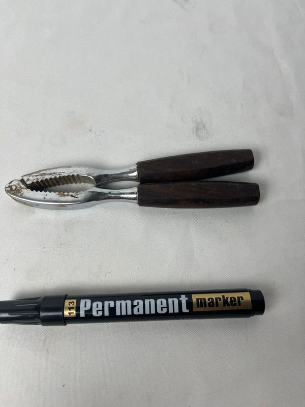 Instrumentos de escritura y cortar - imagen 5