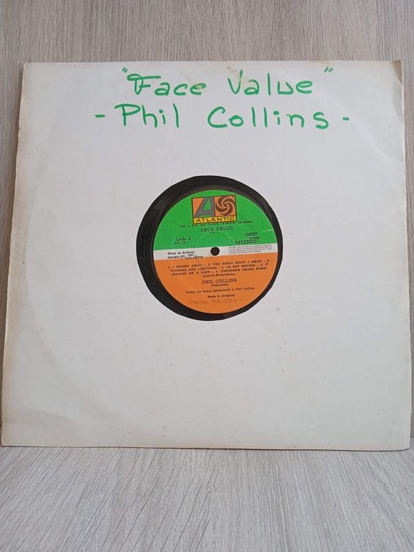 Lote anterior: Disco LP con tapa Genérica de Phil Collins