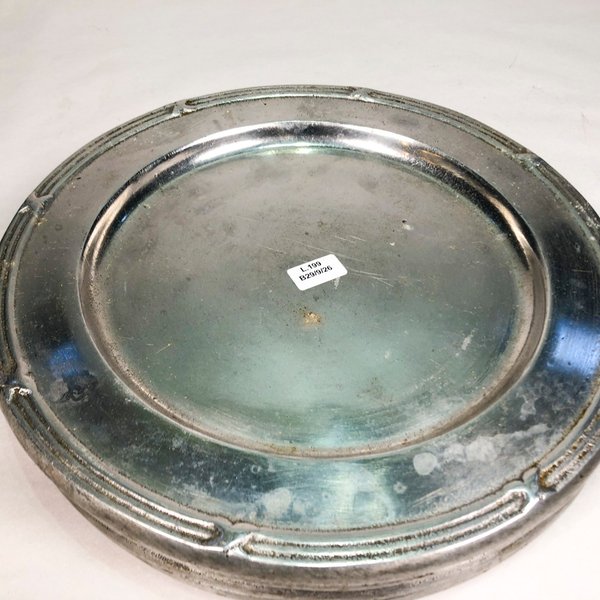 Juego de 4 Platos Sitiales Circulares de Peltre