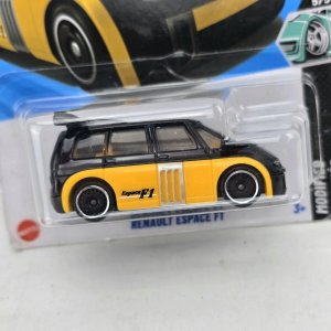 Hot Wheels Renault Espace F1 Amarillo y Negro - imagen 2