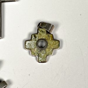 Lote de Cuatro Cruces de Plata Diferentes - imagen 5