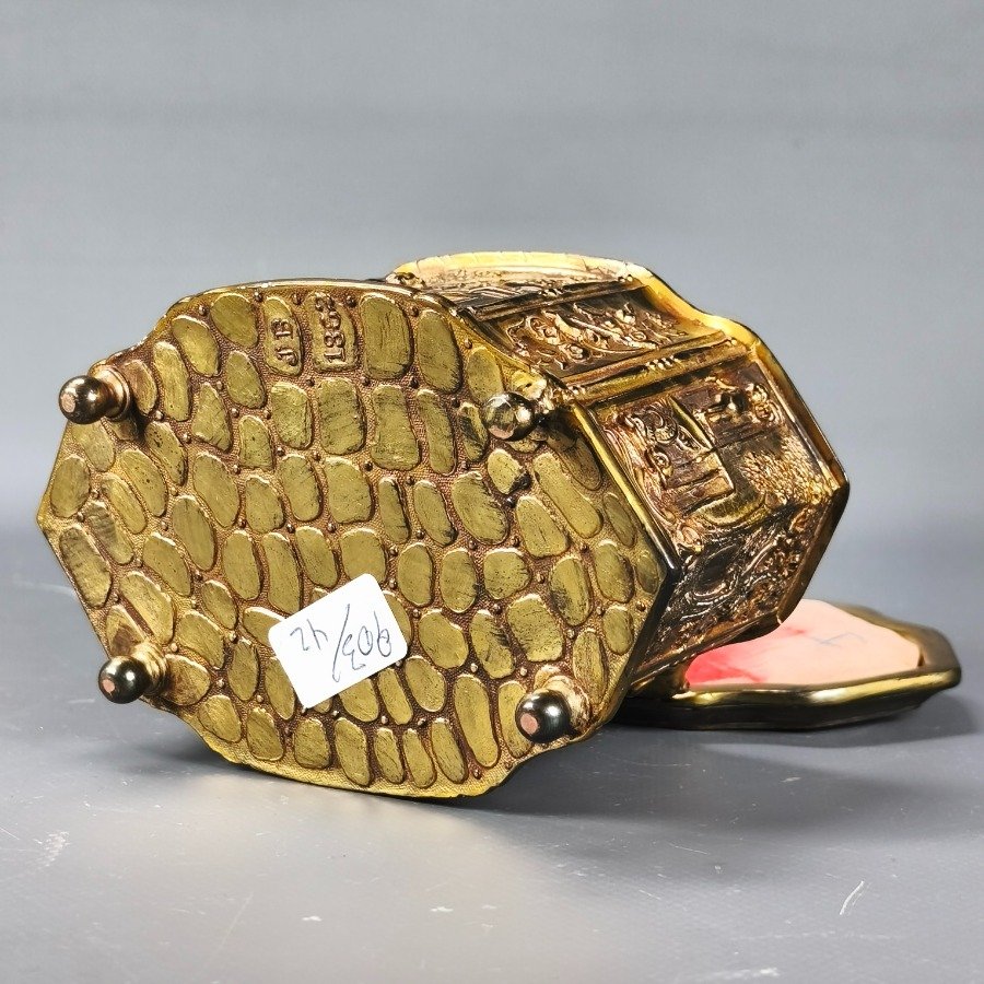 Caja Decorativa en Bronce de Jennings Bros - imagen 9