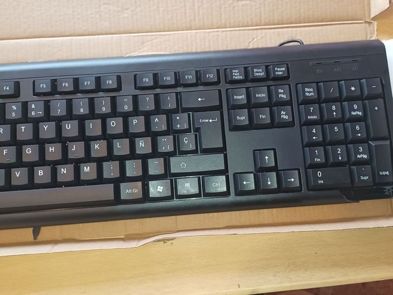 Lote de dos teclados nuevos y de alta calidad - imagen 6