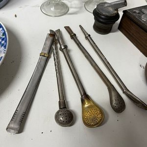 Lote de Vajilla y Utensilios de Cocina: Olla de Loza, Vasos de Vidrio, Compoteras y Más - imagen 4