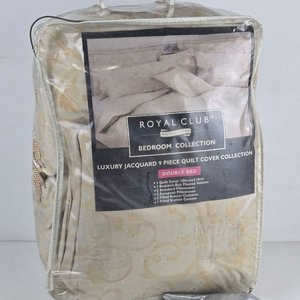 Juego de Acolchado Royal Club Luxury Jacquard Beige y Dorado 9 Piezas Cama 2 Plazas - imagen 1