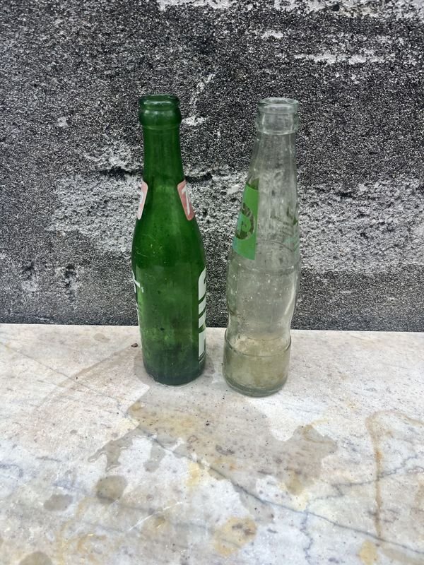 Dos botellas de Seven Up y SIP en buen estado - imagen 2