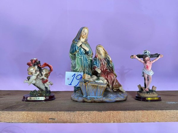 Adornos religiosos de cerámica y madera - imagen 2