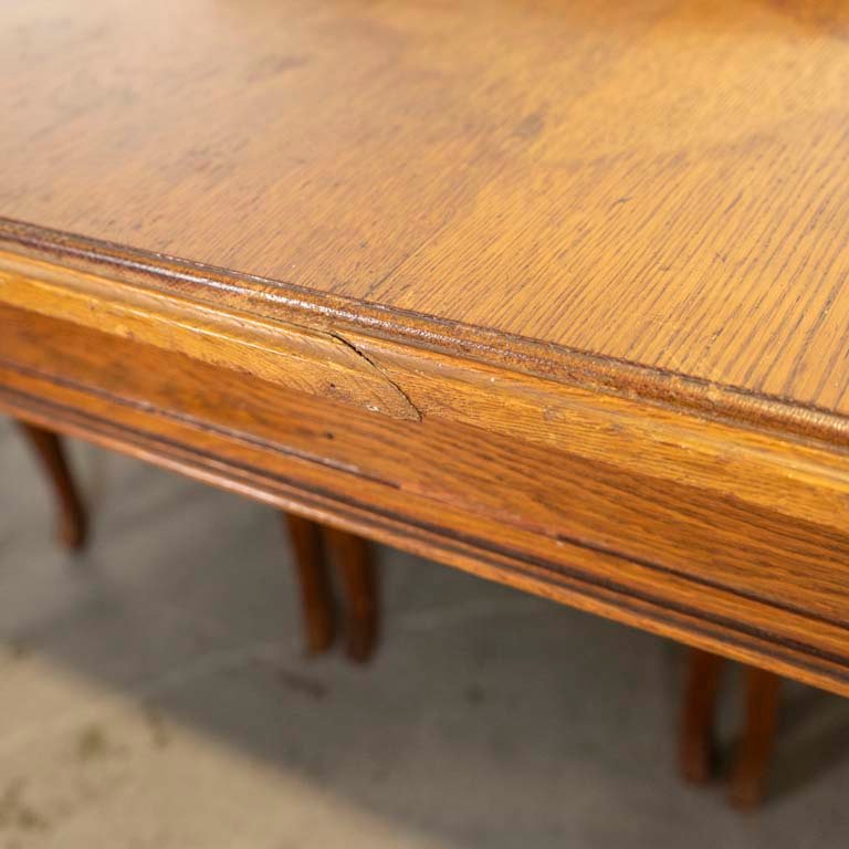 Mesa de comedor y sillas estilo inglés en roble - imagen 3