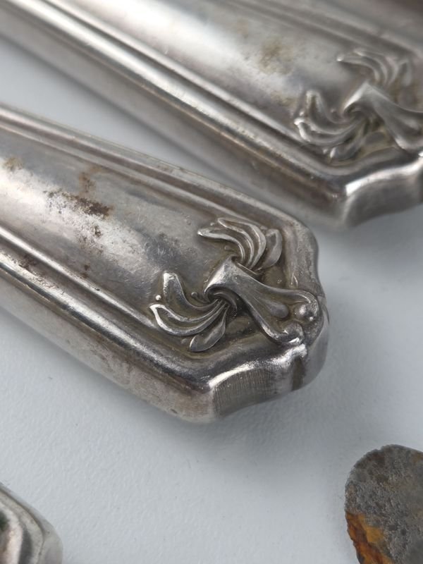Cuchillos de Acero Carbono con Hoja de Alta Calidad - imagen 5
