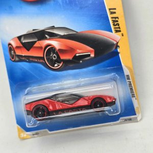 Hot Wheels La Fasta HW Premiere Auto de Colección - imagen 2