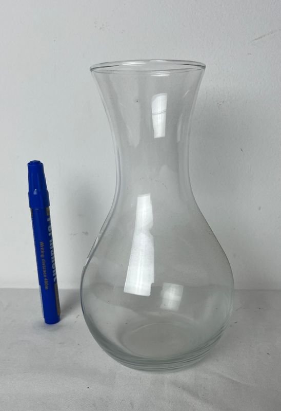 Decantador de vidrio claro con candelabro azul - imagen 2