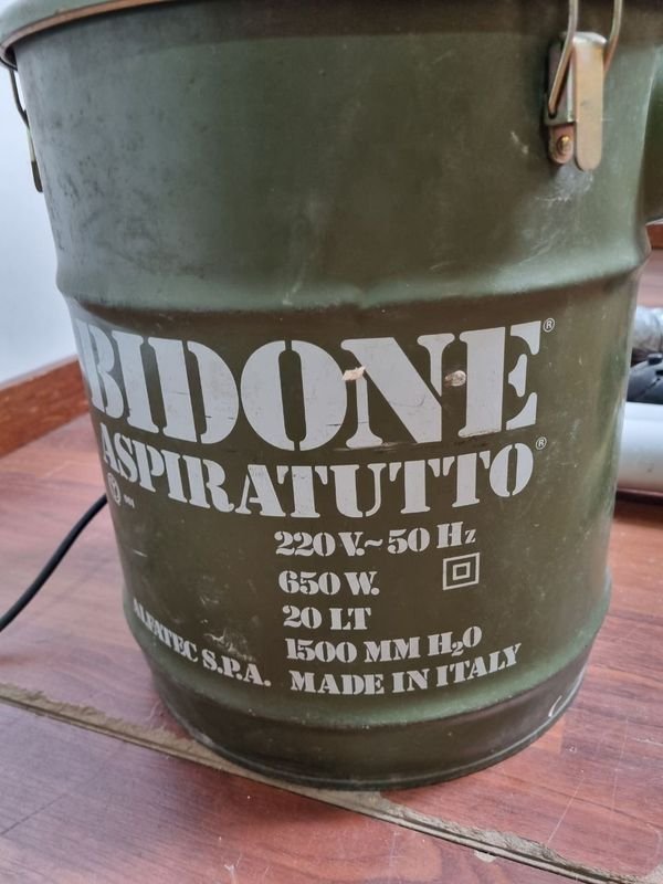 Aspiradora 20 Litros de Alta Eficiencia - imagen 4