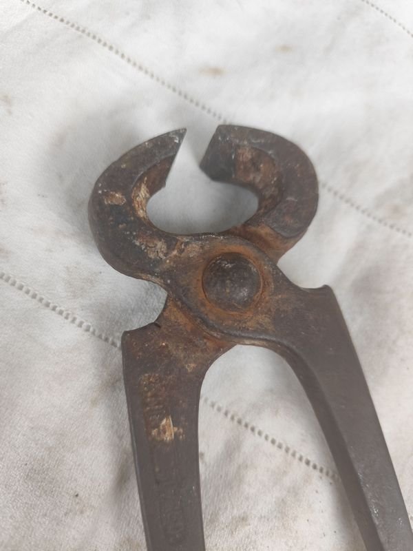 Item 866851 - Image 1