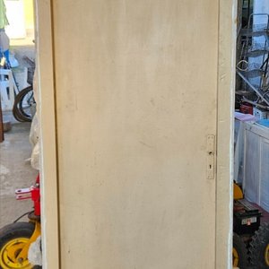 Lote anterior: Puerta interior con marco