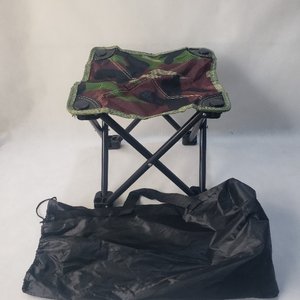 Lote siguiente: Silla Plegable de Camping o Pesca Camuflada