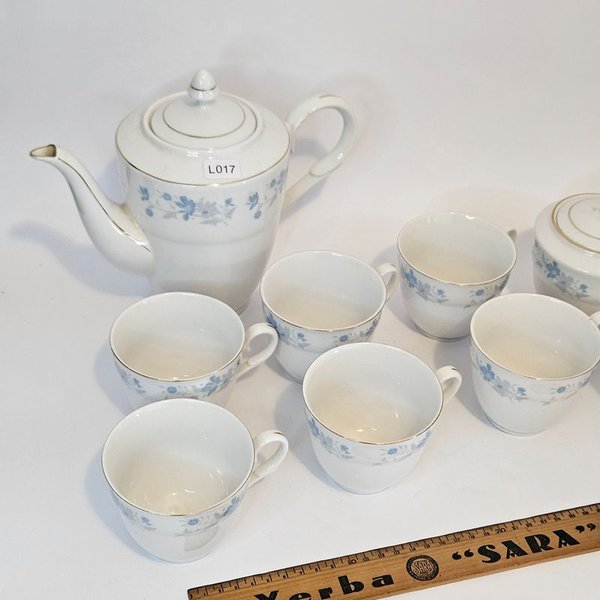 Juego de té hermoso en porcelana blanca y azul - imagen 2