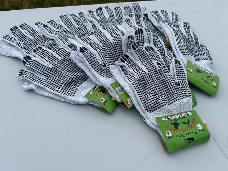 Guantes de trabajo en blanco y negro - imagen 5