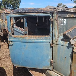 Camioneta Antigua de Colección, Ideal para Restaurar - imagen 2