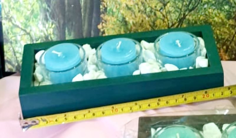 Portaventanas decoradas con piedras blancas - imagen 3