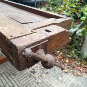 Banco de Trabajo de Carpintero Antiguo de Hierro y Madera Maciza - imagen 13