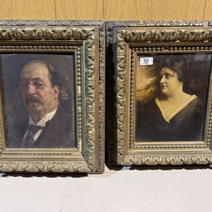 Juego de 2 Cuadros Antiguos con Retratos en Madera - imagen 2