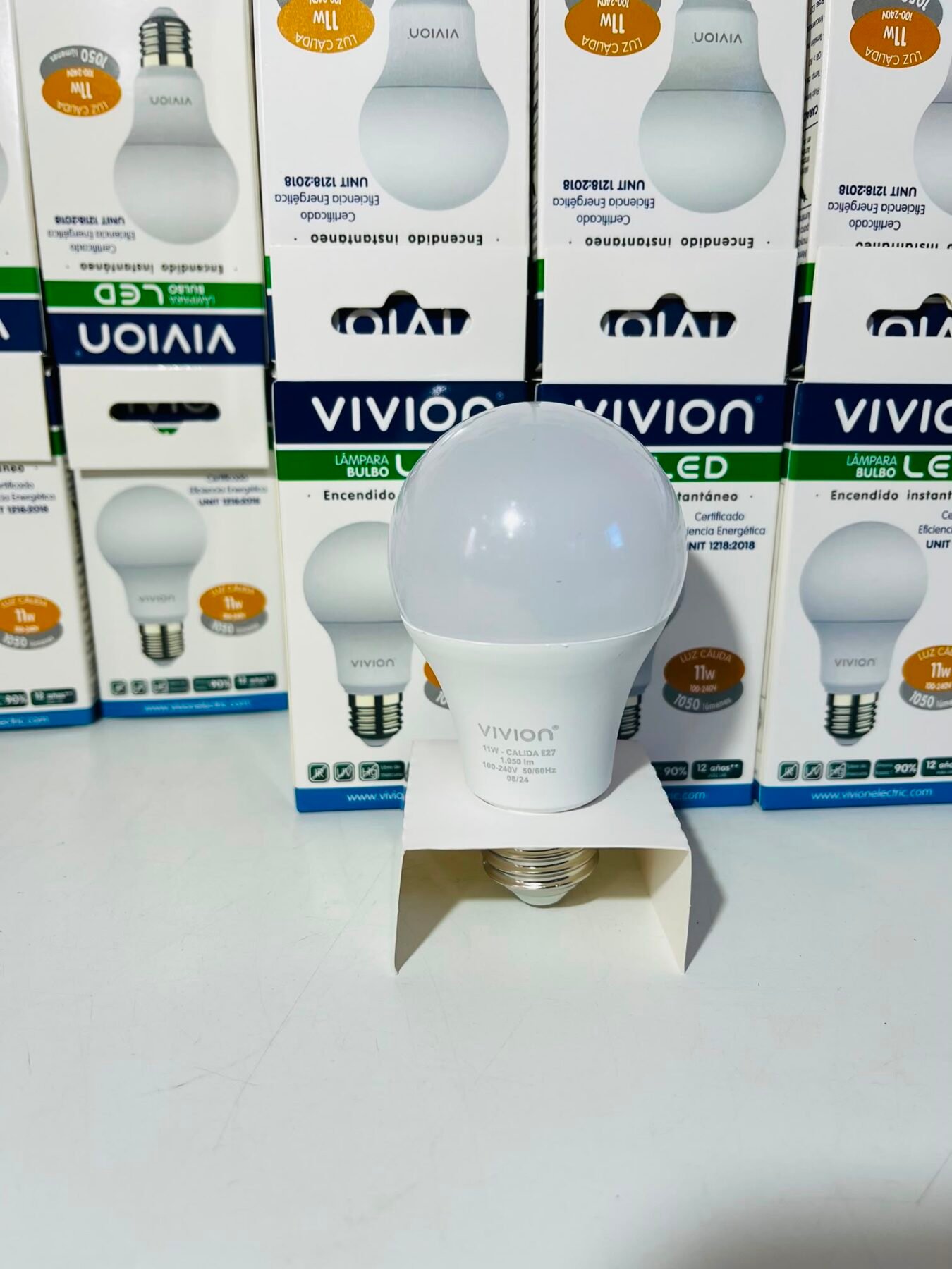 20 Lámparas LED Vivion Bulbo 11W Luz Cálida