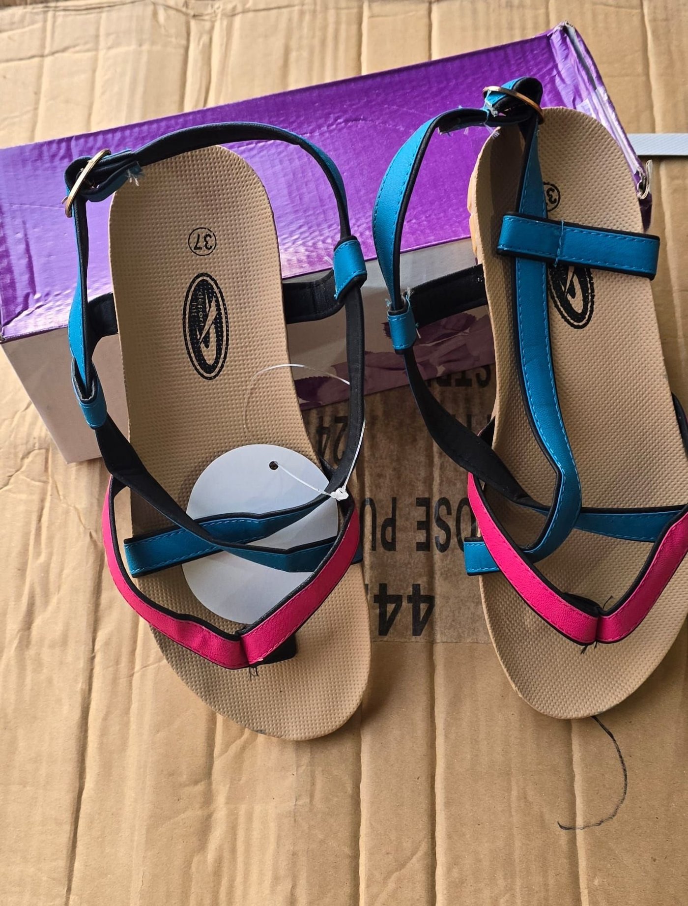 Par de Sandalias Mujer