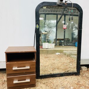 Mesa de Luz y Espejo con Aplique - imagen 1