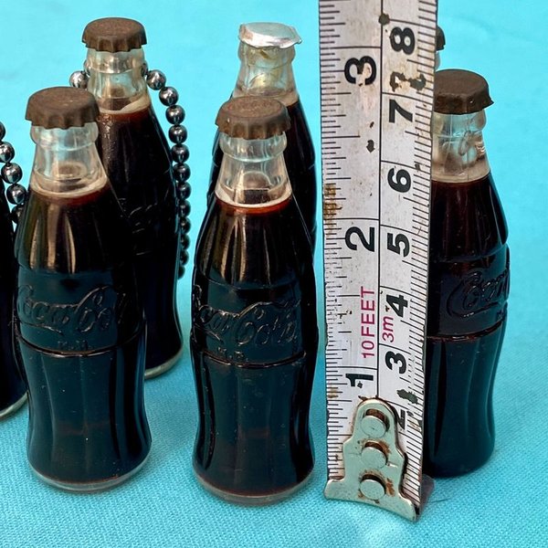 Coleccionables de Coca Cola: 6 pequeñas botellas - imagen 3