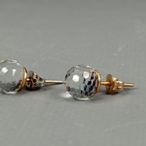 Conjunto de Joyería: Prendedor y Caravana con Strass Bañado en Plata, Caravana de Perlas Multicolor y Gemelos - imagen 8