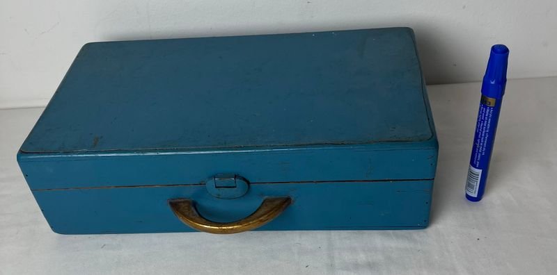 Caja de madera antigua y decorativa - imagen 3