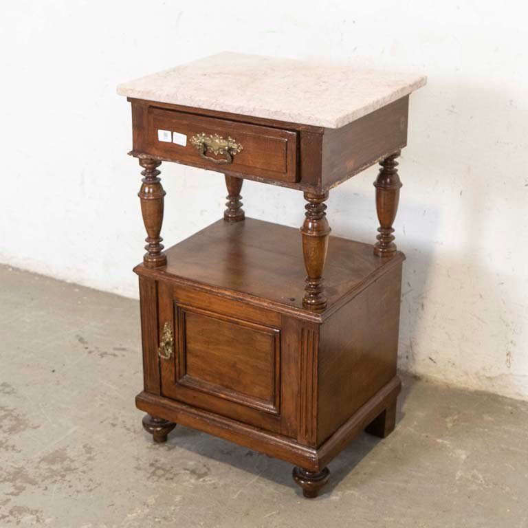 Mesa de Luz Colonial con Puerta, Cajón y Tapa de Mármol