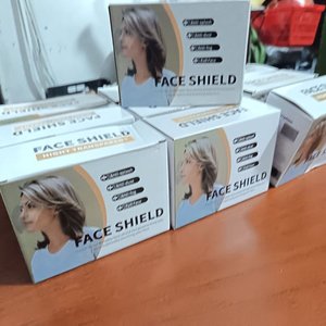 Pack de 10 Mascarillas Faciales Transparentes Nuevas - imagen 2
