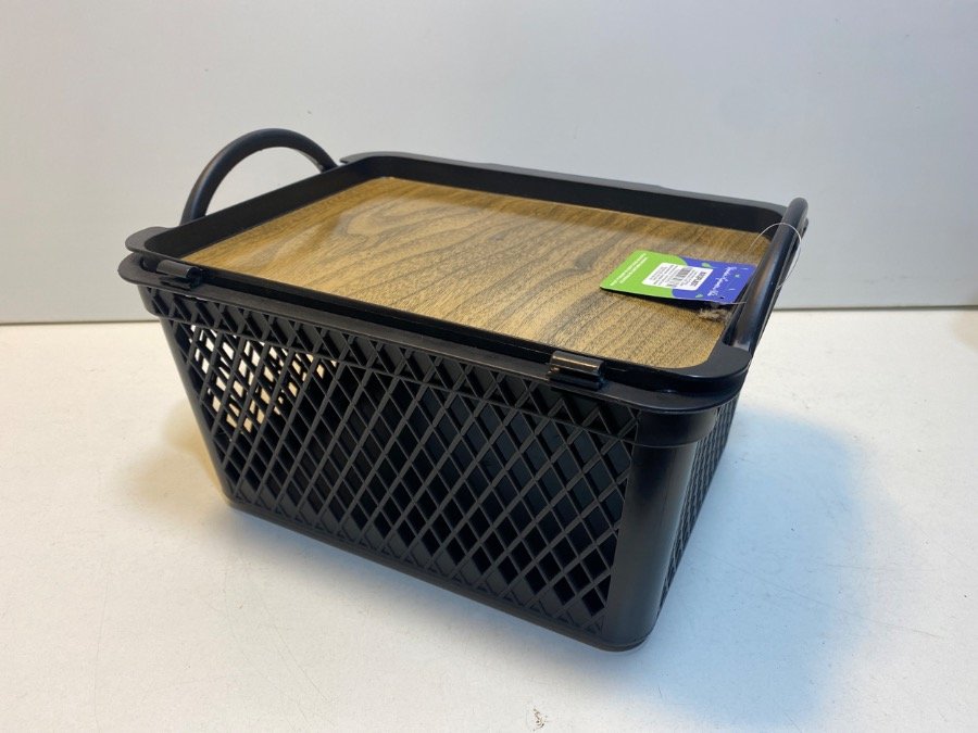 Canasto Organizador Negro Plástico con Tapa Madera 29.5x24x19cm