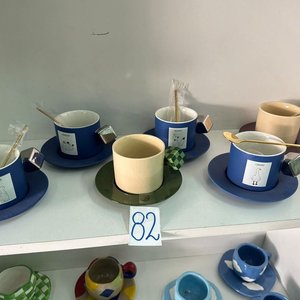 Juego de 6 Tazas y Platos de Cerámica con Cucharas - imagen 3
