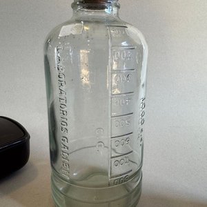 Frasco y botella y medidor de presion - imagen 5